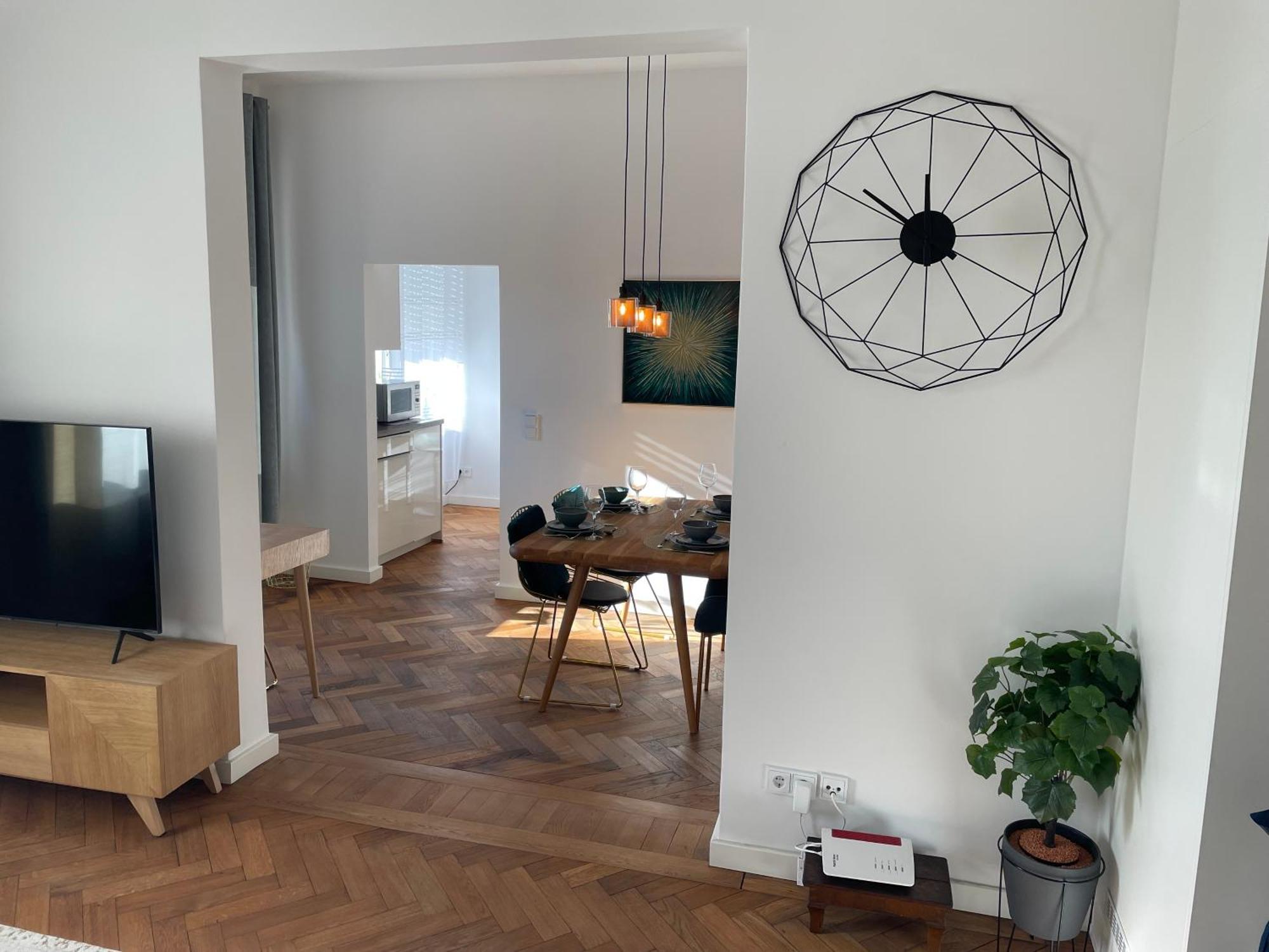 Grosse Wohnung In Westend Múnich Exterior foto
